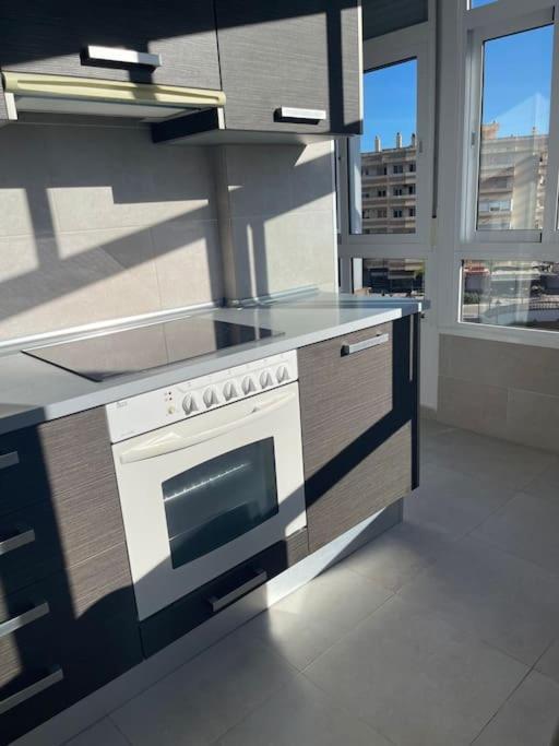 Soleado Y Luminoso Apartamento فوينخيرولا المظهر الخارجي الصورة