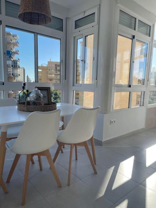 Soleado Y Luminoso Apartamento فوينخيرولا المظهر الخارجي الصورة